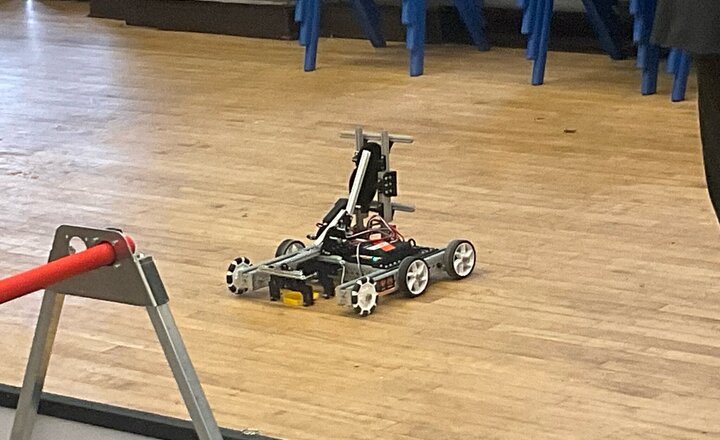 Image of Lego Robotics team attend the North West Scrimmage